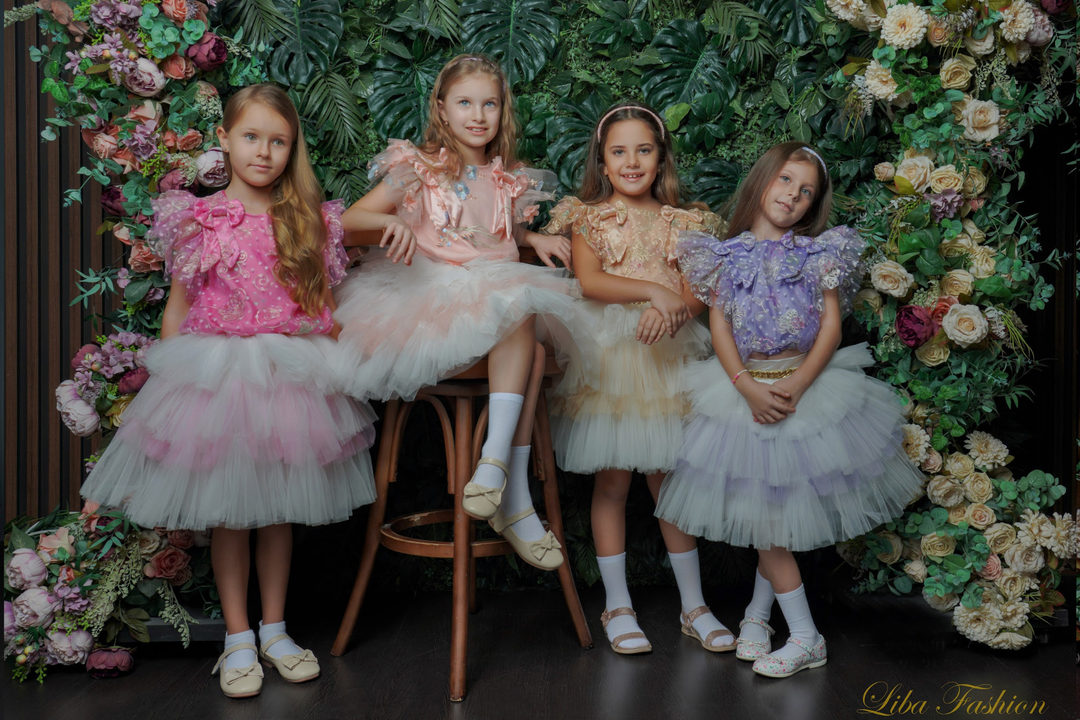 How to Style Siblings in Matching Outfits: Adorable Tips