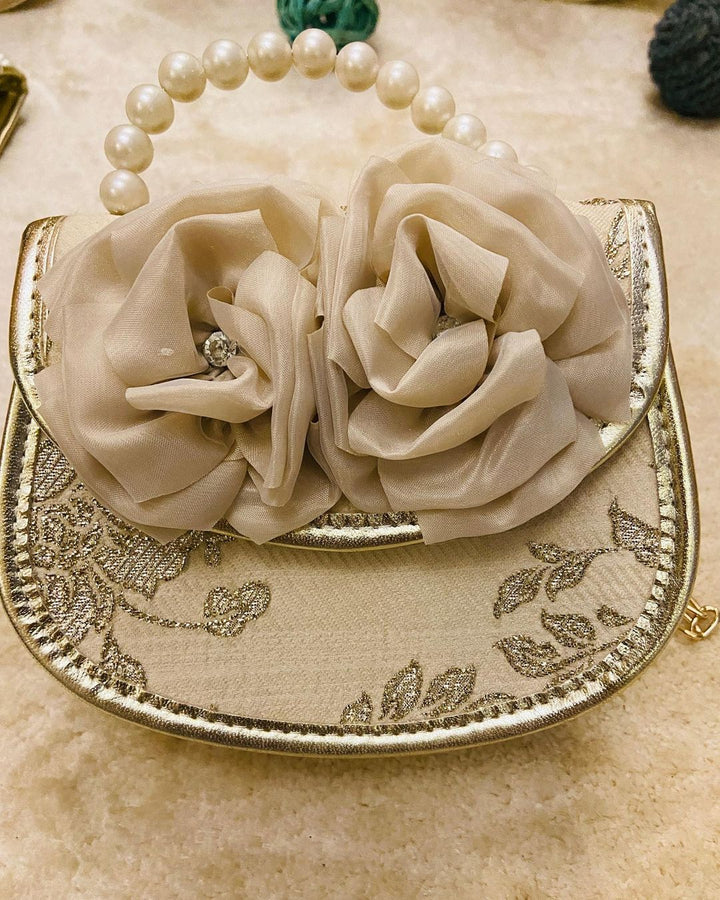 Handmade Beige Flower & Pear Handle Bag