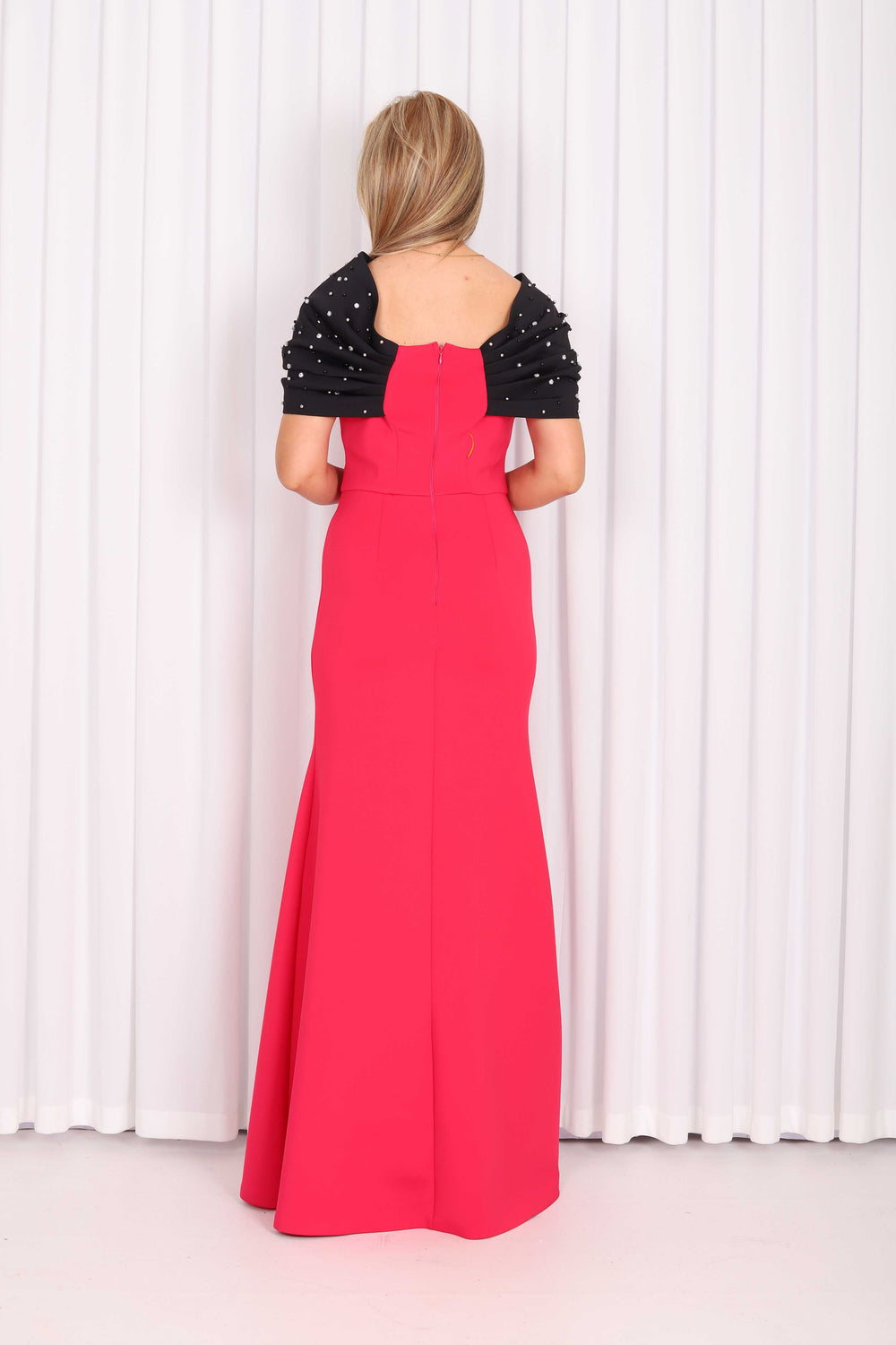 Elegant dresses for wedding guests