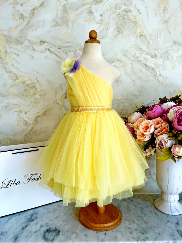 Hazel Beautiful Yellow One Shoulder Party Dress